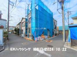 高野駅　徒歩8分　構造：木造土地面積:48.76平米　建物面積:77.21平米　