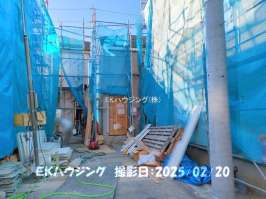 金町駅　徒歩0分　構造：木造土地面積:79.77平米　建物面積:82.38平米　