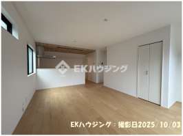 金町駅　徒歩37分　構造：木造土地面積:112.43平米　建物面積:87.32平米　