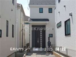 金町駅　徒歩0分　構造：木造土地面積:103.31平米　建物面積:87.98平米　