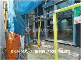 青井駅　徒歩14分　構造：木造土地面積:104.70平米　建物面積:97.29平米　