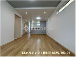 谷在家駅　徒歩11分　構造：木造土地面積:66.03平米　建物面積:113.44平米　