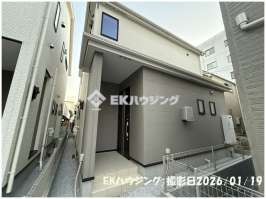 竹ノ塚駅　徒歩21分　構造：木造土地面積:119.43平米　建物面積:96.05平米　