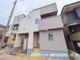 谷在家駅　徒歩6分　構造：木造土地面積:100.84平米　建物面積:112.98平米　