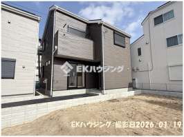 金町駅　徒歩29分　構造：木造土地面積:104.62平米　建物面積:90.72平米　