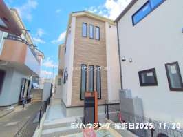 舎人駅　徒歩13分　構造：木造土地面積:90.76平米　建物面積:83.50平米　