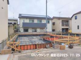 谷在家駅　徒歩11分　構造：木造土地面積:88.76平米　建物面積:105.51平米　