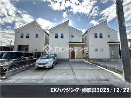 八潮駅　徒歩24分　構造：木造土地面積:155.00平米　建物面積:103.50平米　